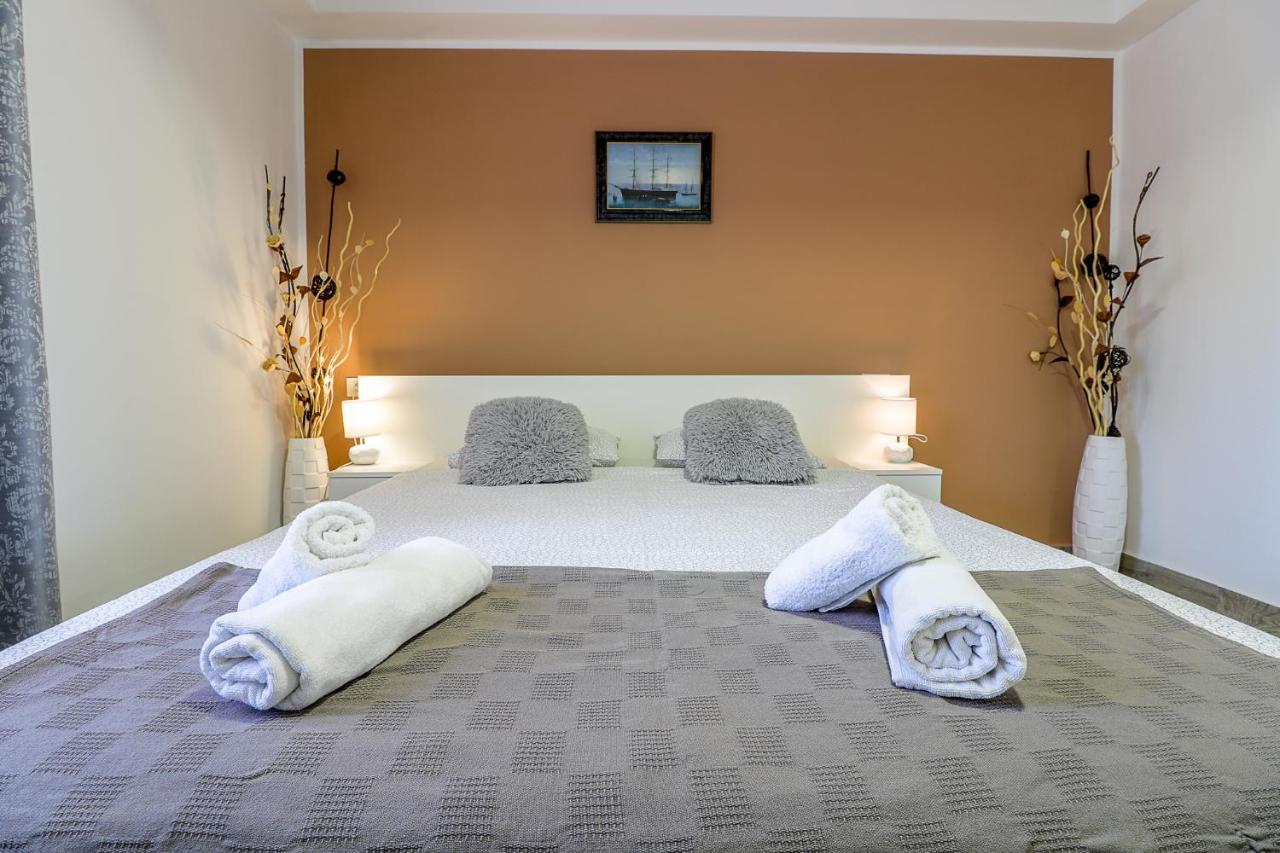 Apartman Juraj I Matej Врсар Экстерьер фото