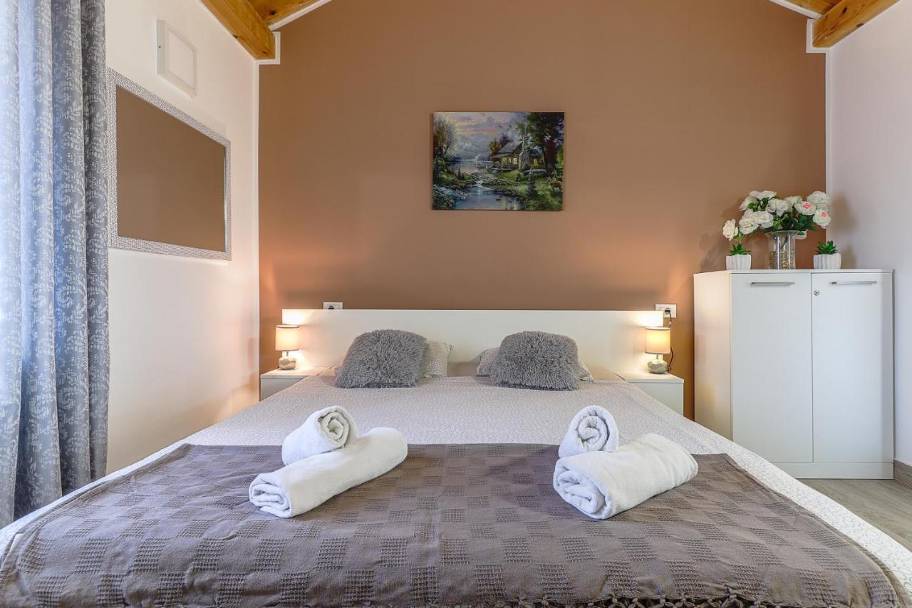 Apartman Juraj I Matej Врсар Экстерьер фото