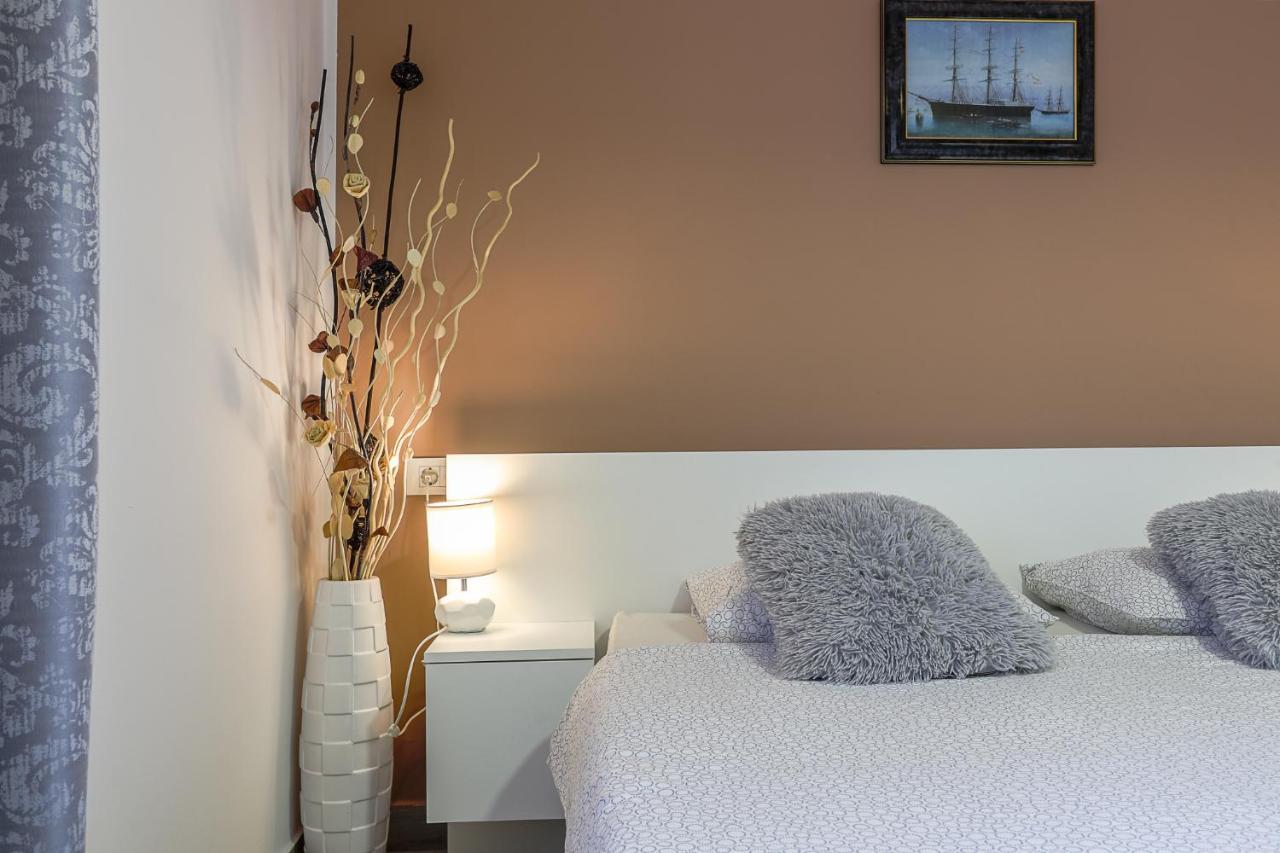 Apartman Juraj I Matej Врсар Экстерьер фото